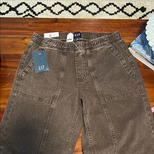 GAP washed brown cargo-style pants